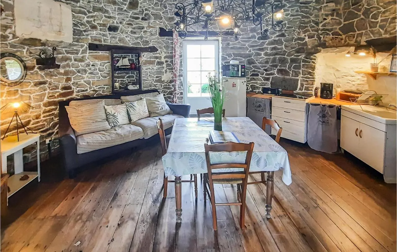Nyaraló Beautiful Home In Cherrueix With Kitchen Franciaország